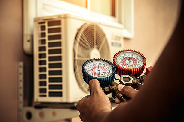 Professional Hvac Installation technician working in Nortonville, KS